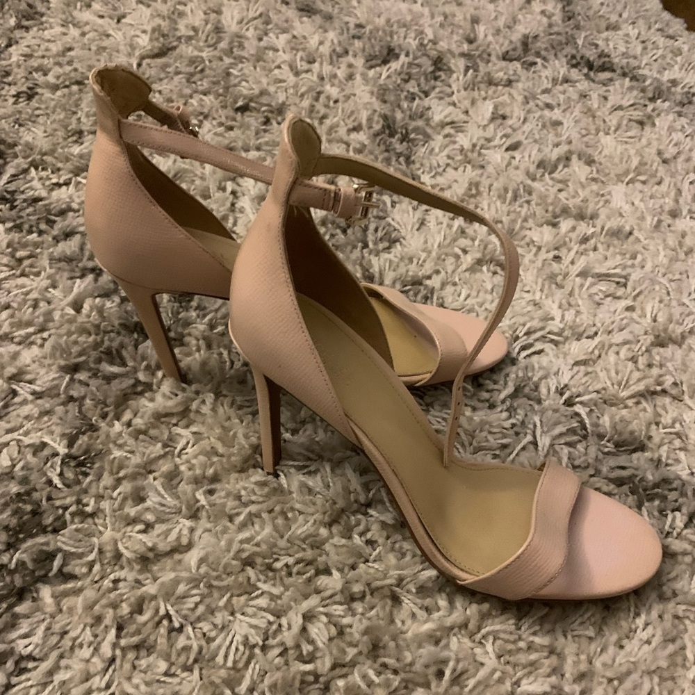 High heels. Brand new, I wore them two times. Selling because I am moving.